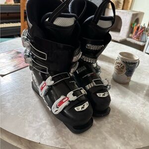 Nordica Dobermann GP TJ Ski Boots - Kids 24-24.5